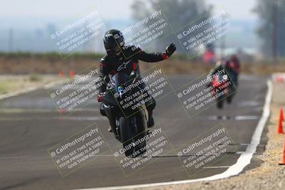 media/Sep-20-2025-TrackDaz (Sat) [[27f0cde673]]/B Group/220pm (Turn 9)/